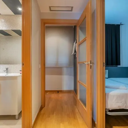 Modern And Bright In Eixample 3-1 Apartmán