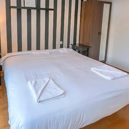 The Collection - Modern And Bright In Eixample 3-1 Апартаменты Барселона